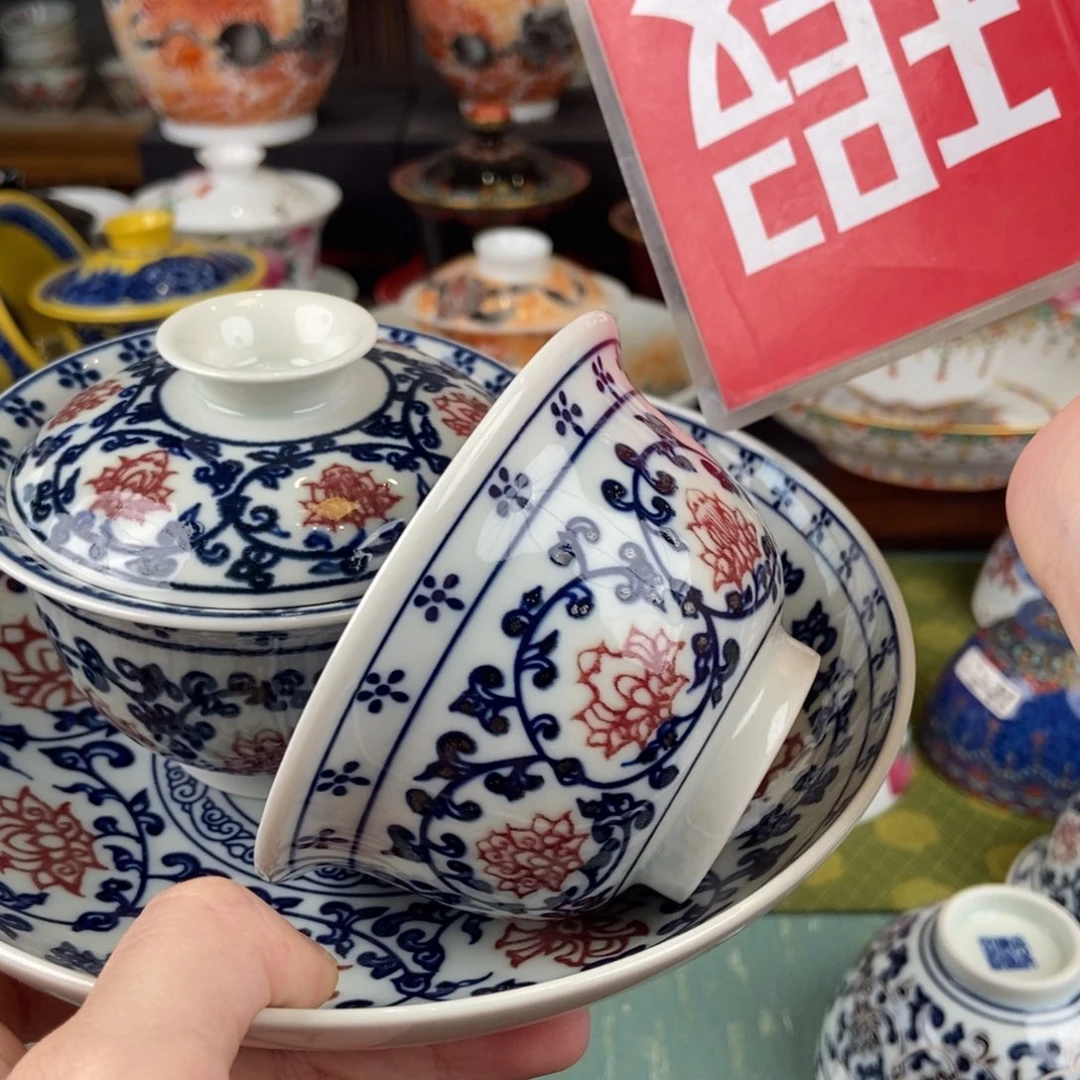 陶瓷的设计师是在用