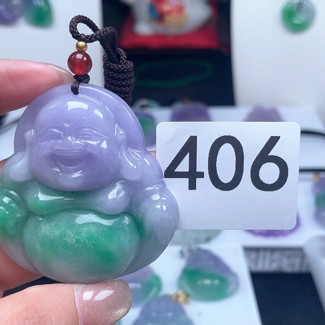 翡翠吊坠(赠链)未镶嵌