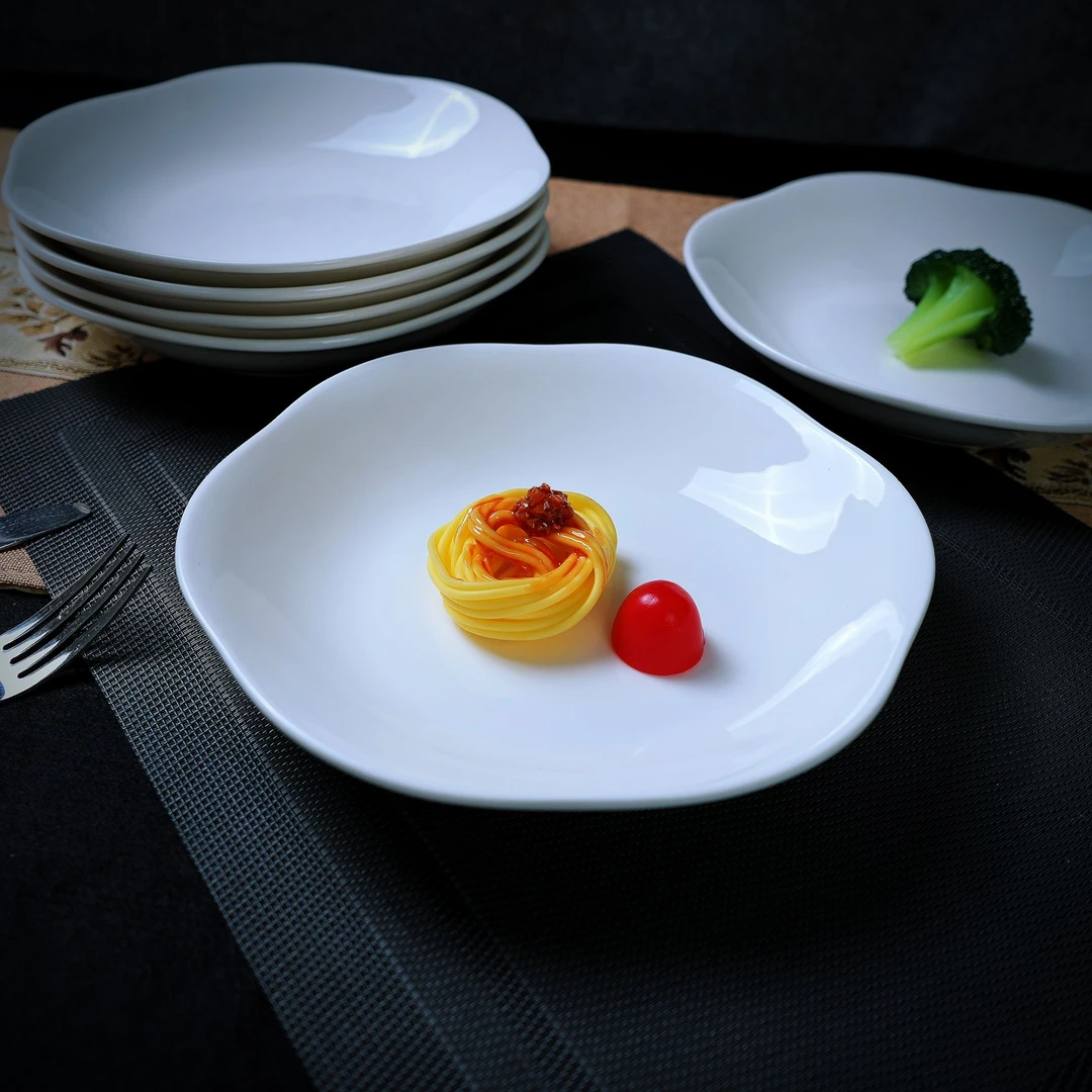 纯白陶瓷8英寸荷口盘6支釉下彩陶瓷餐具菜盘家用易清洗微波炉可用