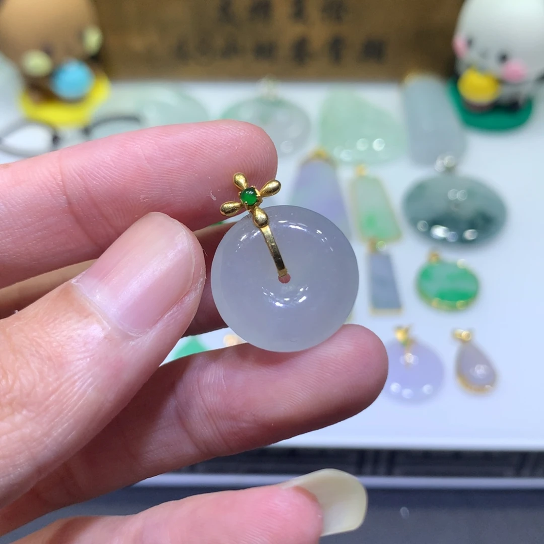 翡翠18K金镶嵌吊坠(不含链)