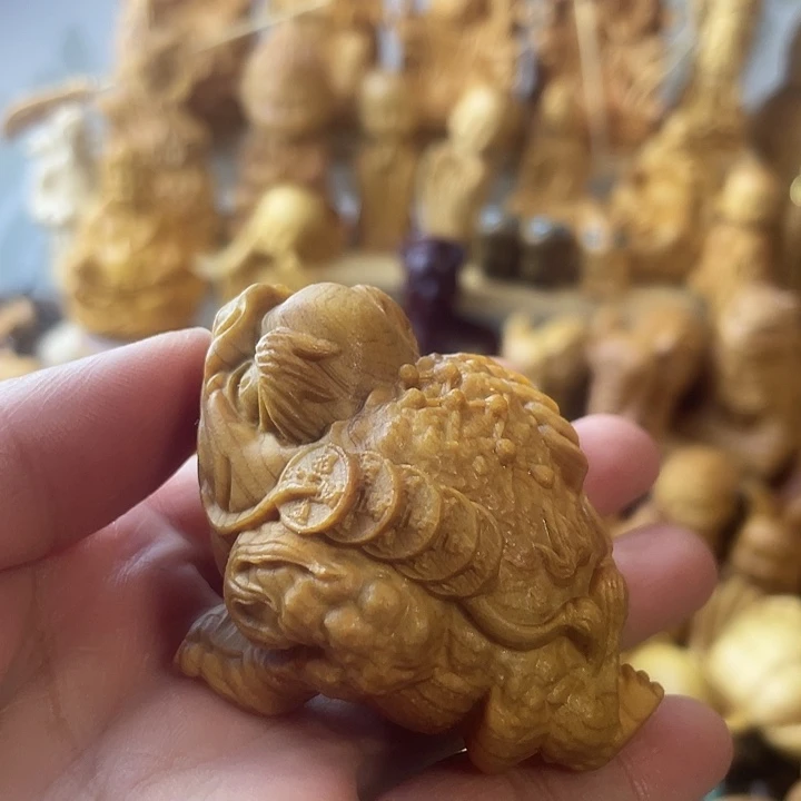 柏木（崖柏）崖柏三足金蟾