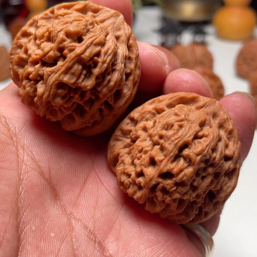 文玩核桃吊坠南疆石