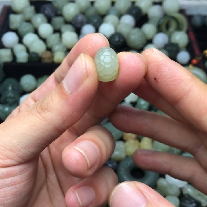【闪购商品】和田玉未镶嵌颈饰