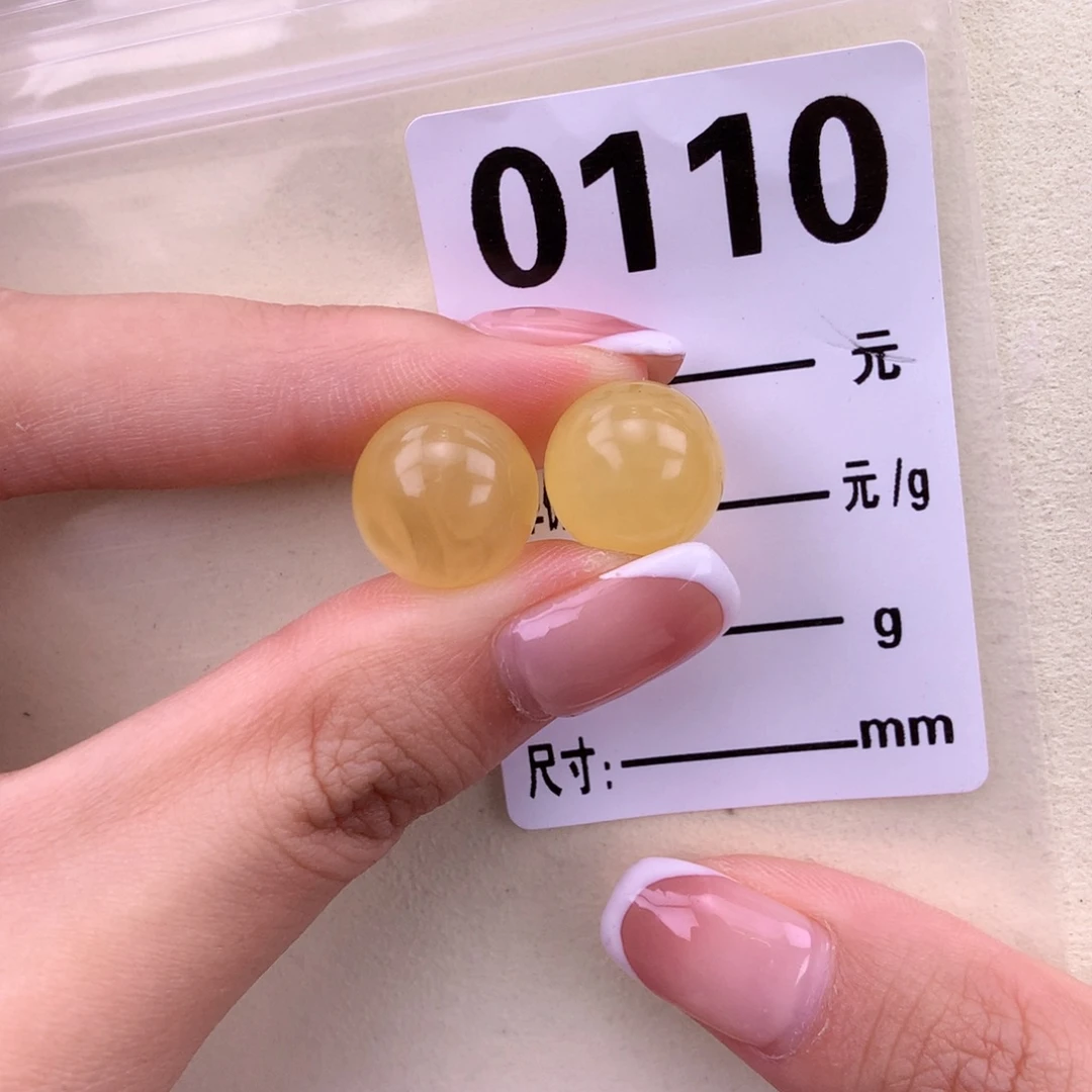琥珀未镶嵌珠宝奇石13.5接近全品