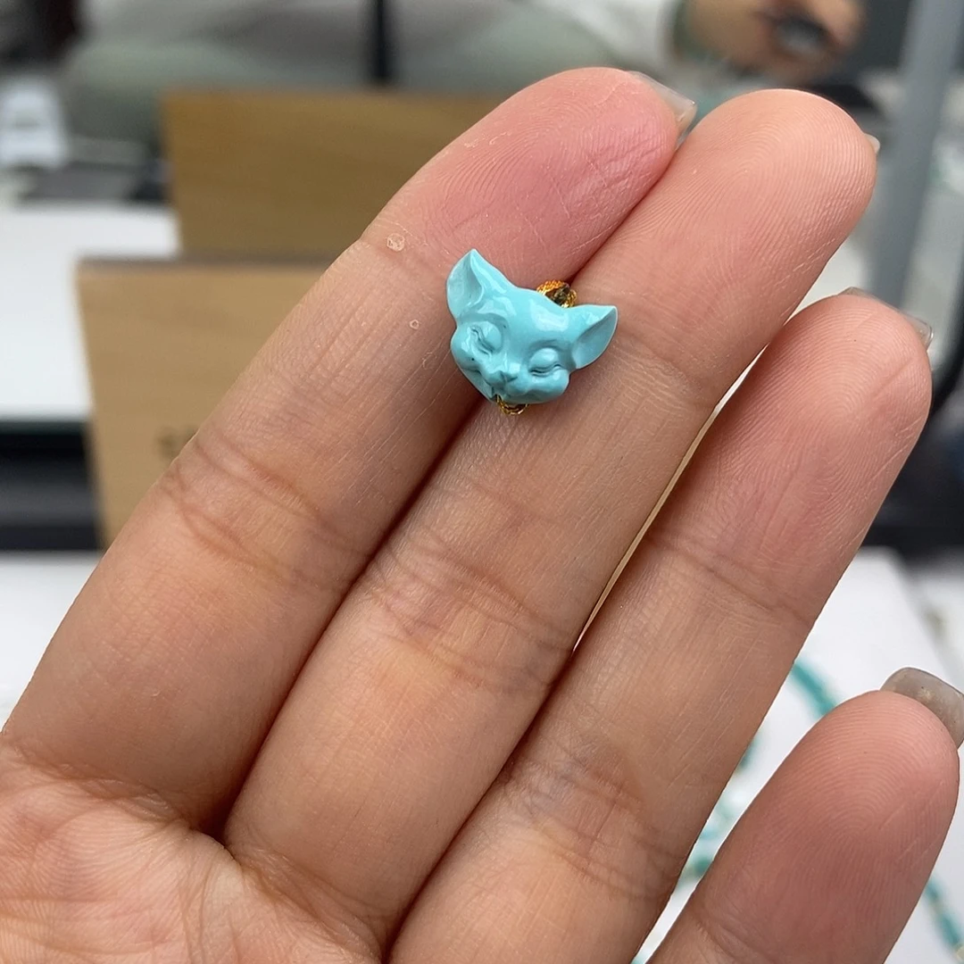 绿松石未镶嵌珠宝奇石