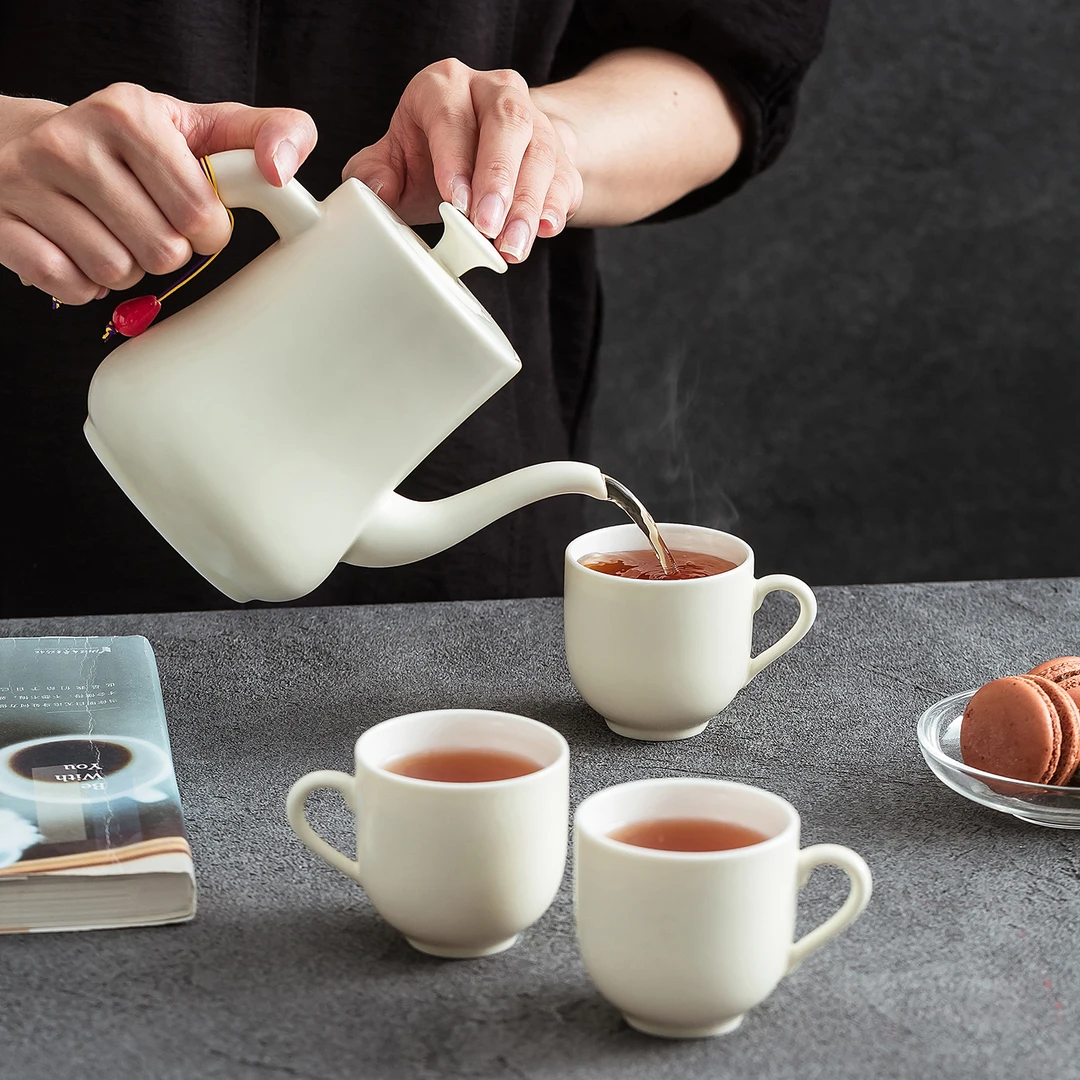 德化白瓷2025年新款特别好看的精致简约客厅家用陶瓷水杯水具套装