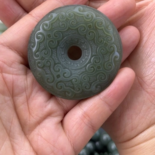 未镶嵌和田玉珠宝半成品
