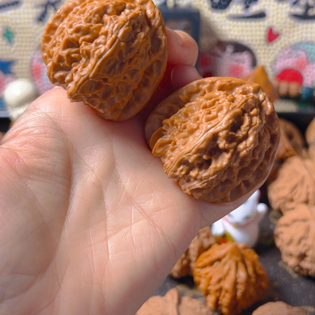 吊坠文玩核桃小****-三角白43+