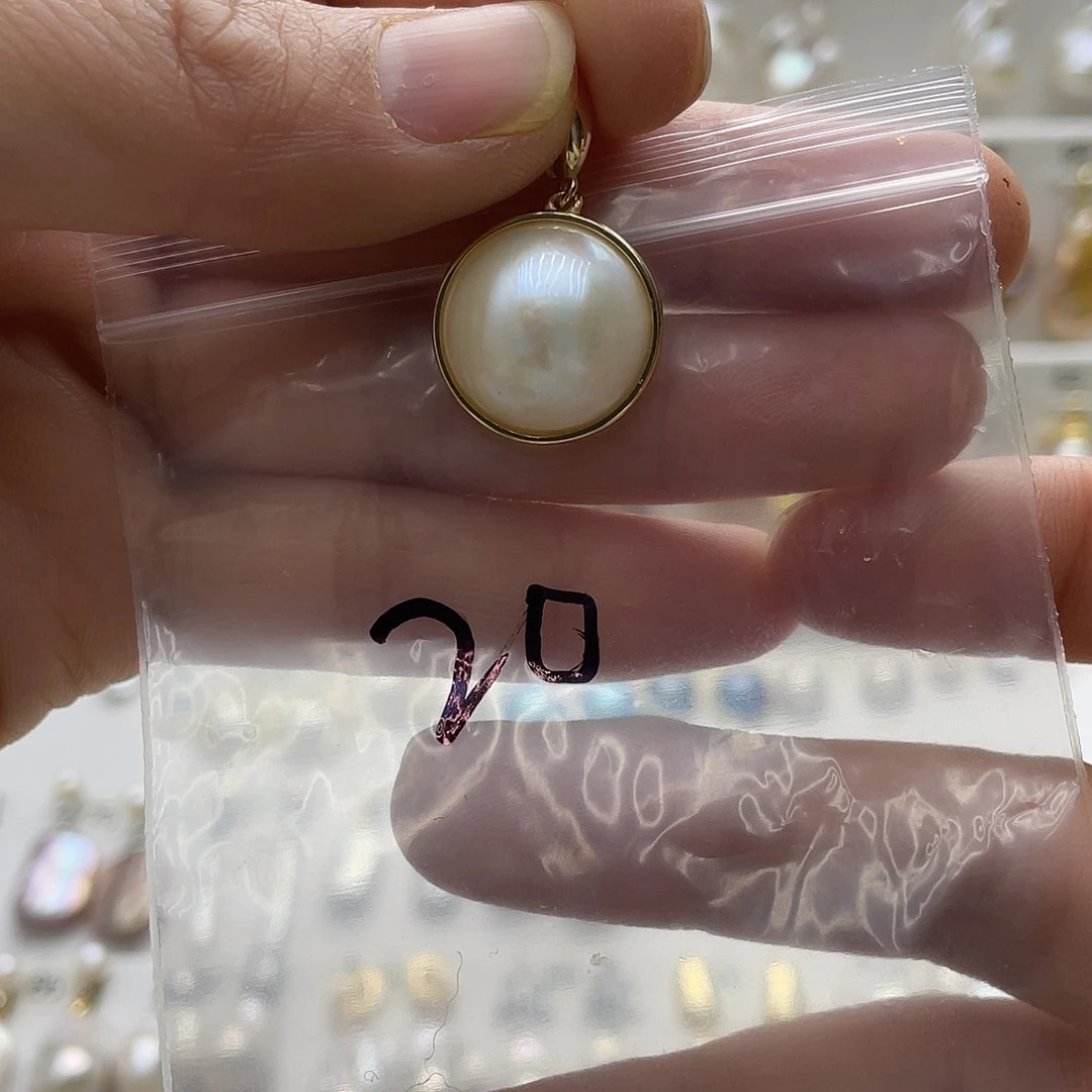 淡水珍珠颈饰未镶嵌微**燥