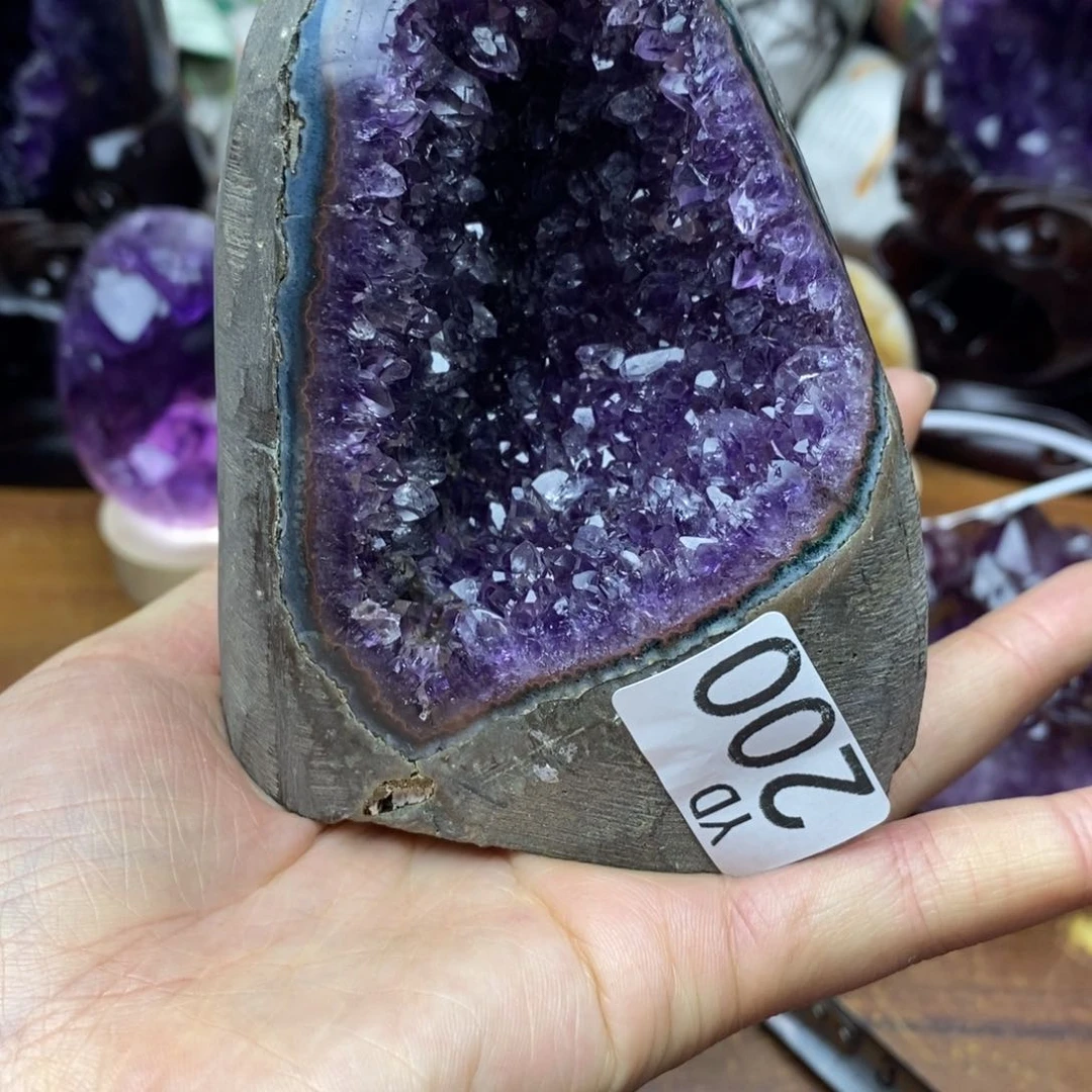 水晶大型摆件（非配饰）未镶嵌