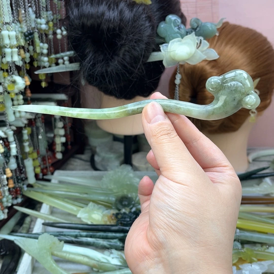 蛇纹石玉发饰未镶嵌长度20厘米左右