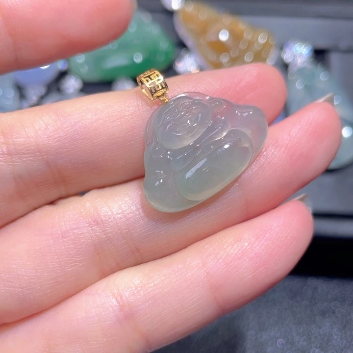 颈饰18K金镶嵌翡翠翡翠