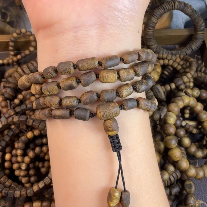 沉香沉香碎屑莺歌绿奇楠05留疤多圈13克