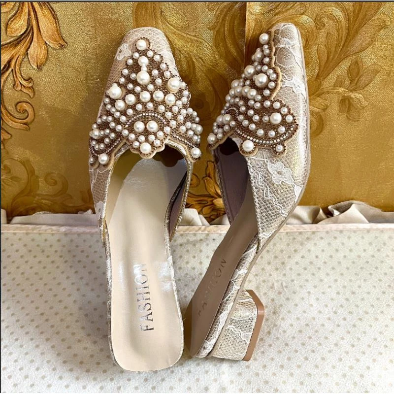 补贴专属2025时尚鞋子断码 SKU 随机发