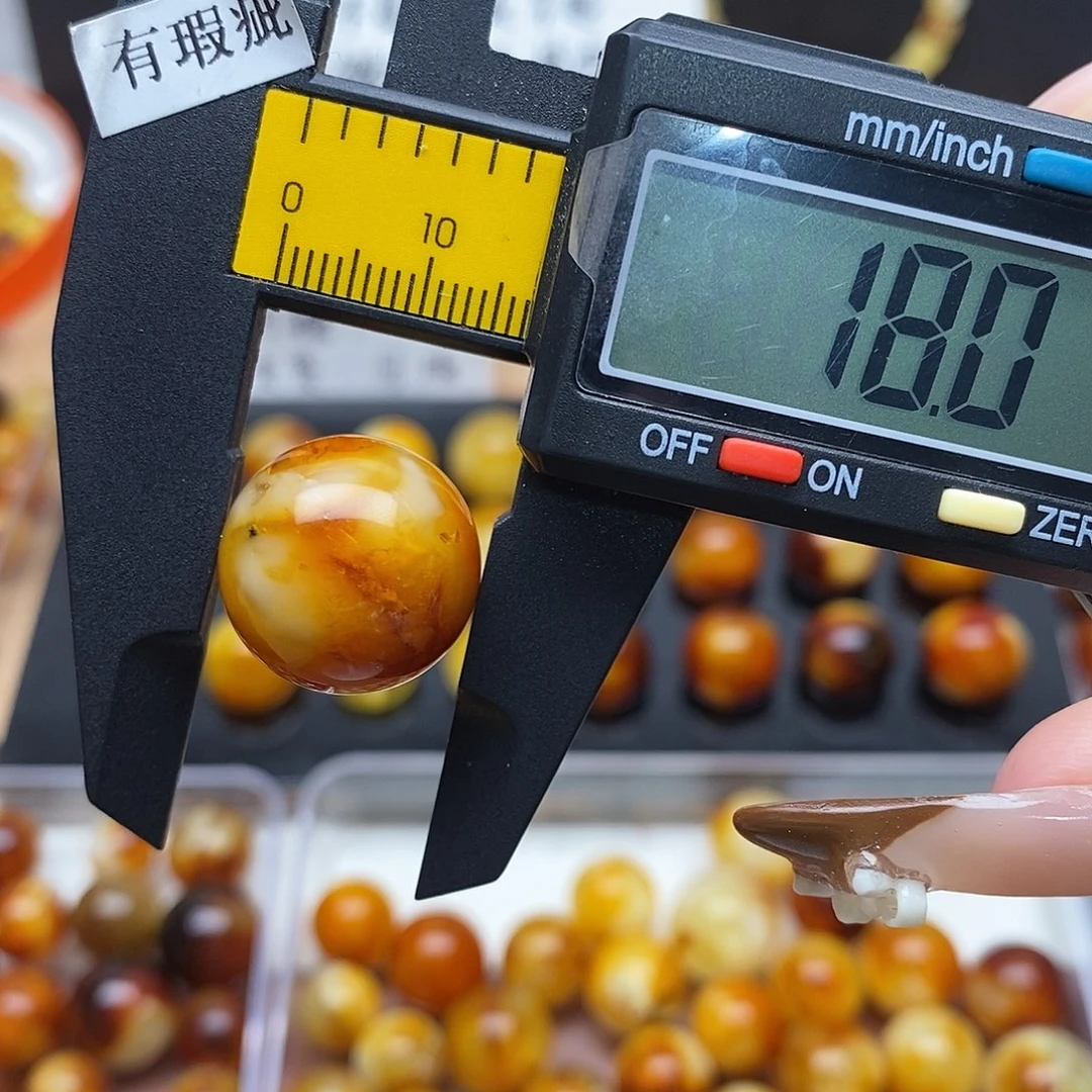 虫珀未镶嵌裸石蜜蜡831