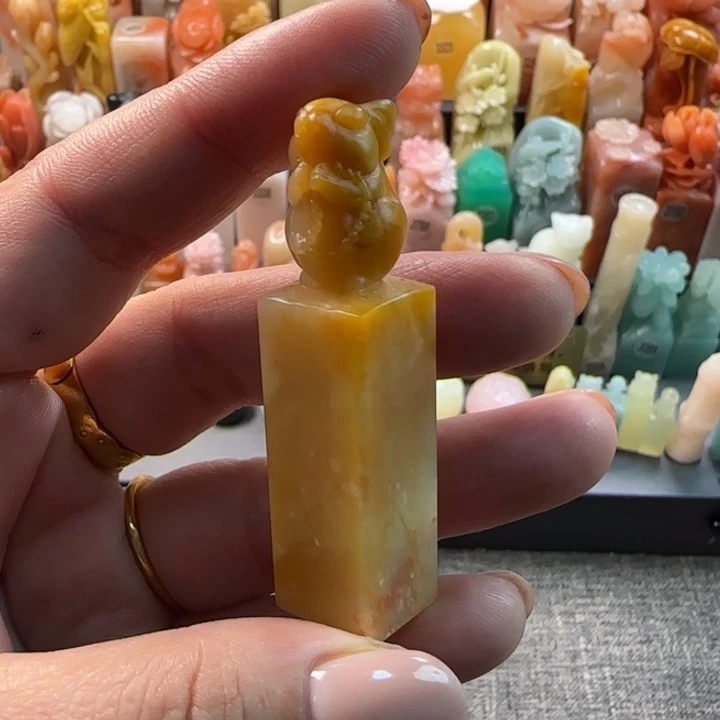 昌化石印石1.4厘米福兔包刻字