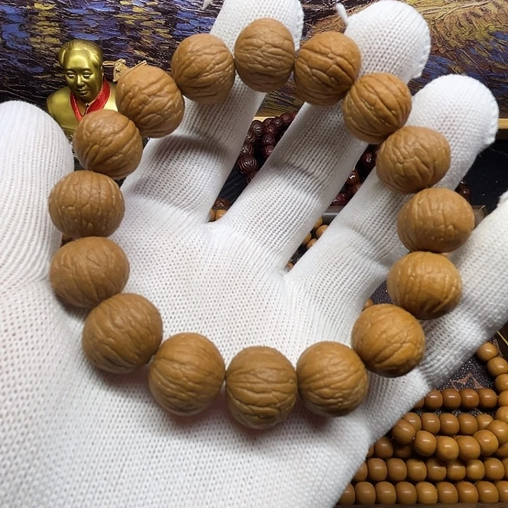 手串猴头核桃凤羽 15 左右