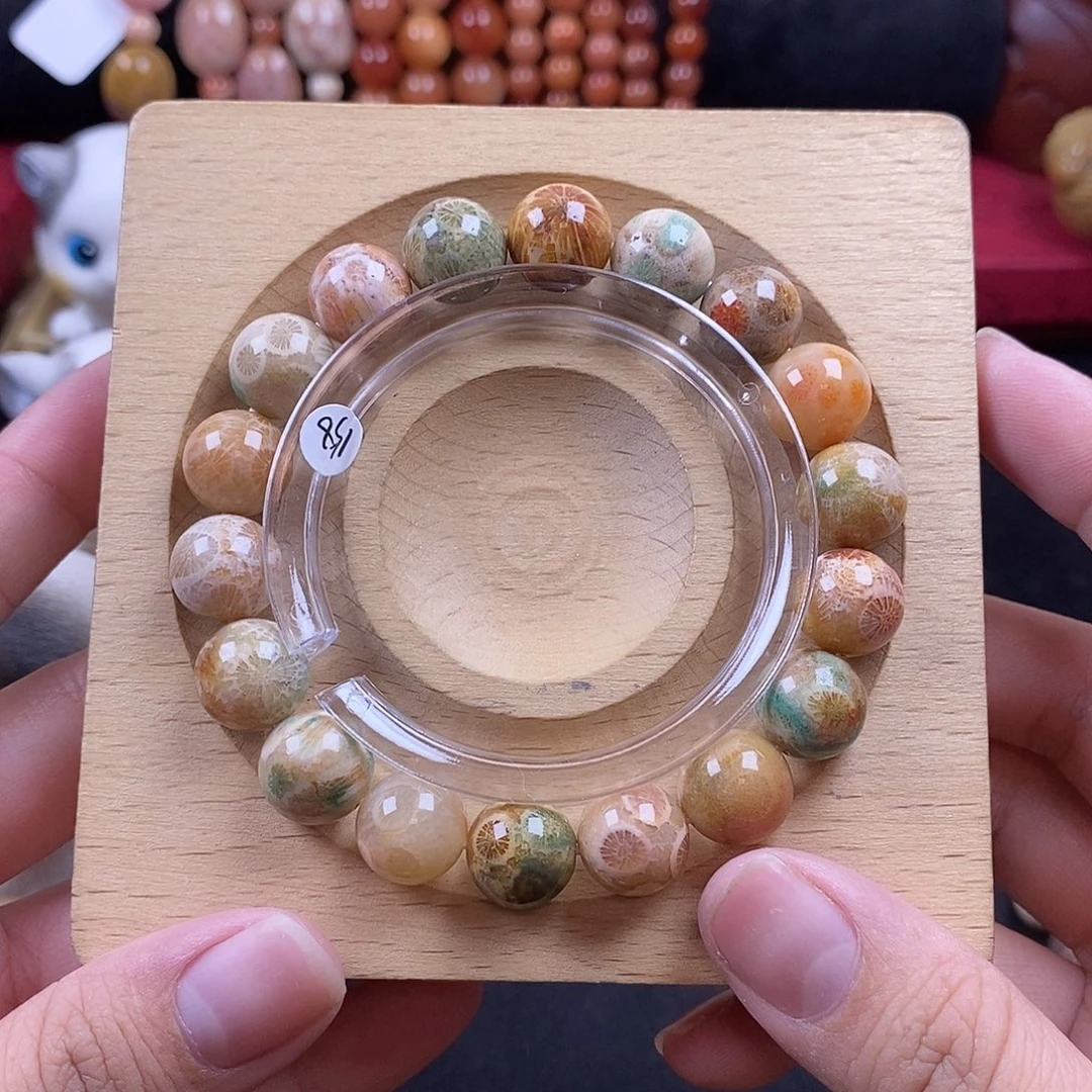 硅化珊瑚（珊瑚玉）手串  卡11加 未镶嵌1