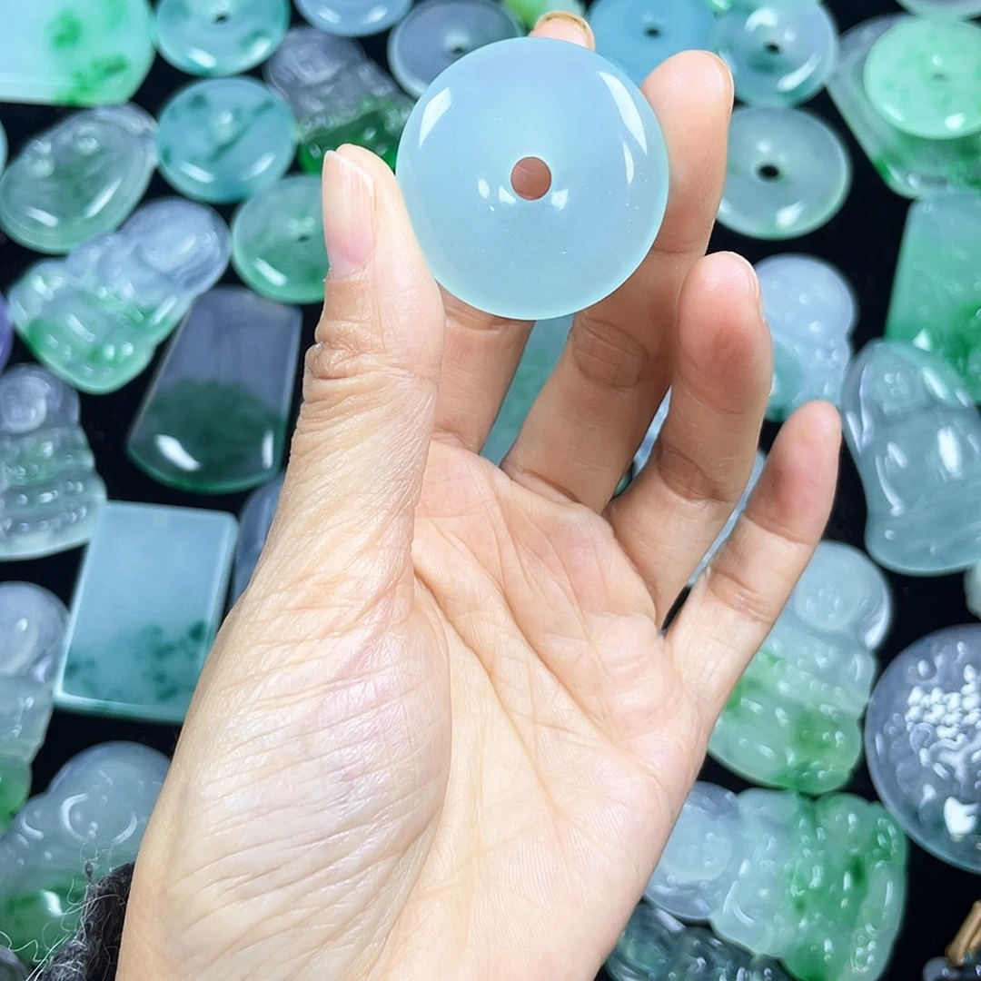 翡翠未镶嵌颈饰吊坠