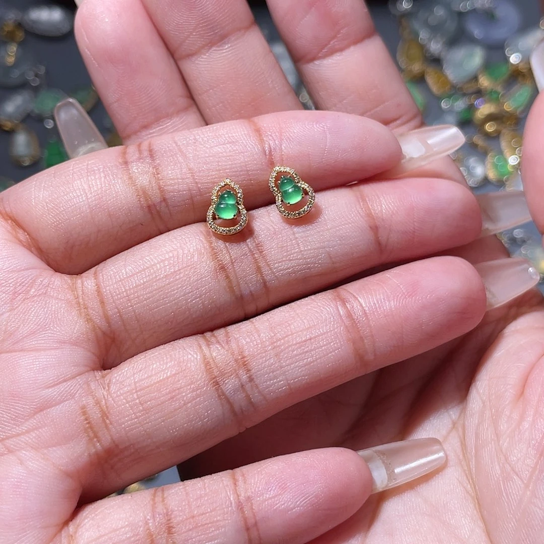 吊坠(不含链)18K金镶嵌翡翠