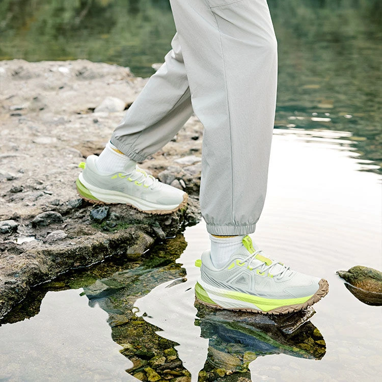 乔丹户外跑步鞋溯溪鞋2025秋季专业运动休闲生活鞋男QDF193252909