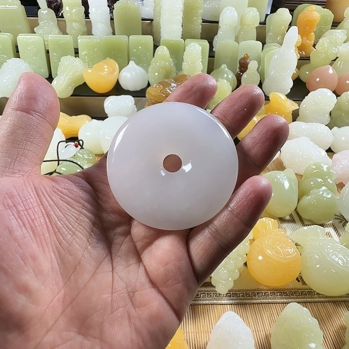 石材好看的直径30纯白