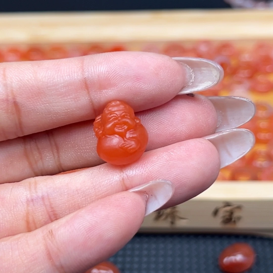 艳***姐南红玛瑙未镶嵌吊坠(不含链)