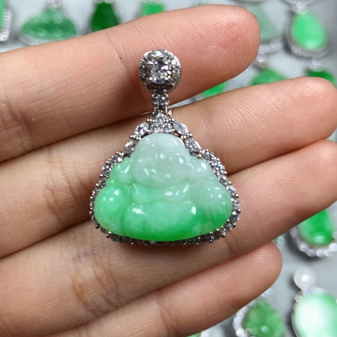 颈饰未镶嵌翡翠佛公