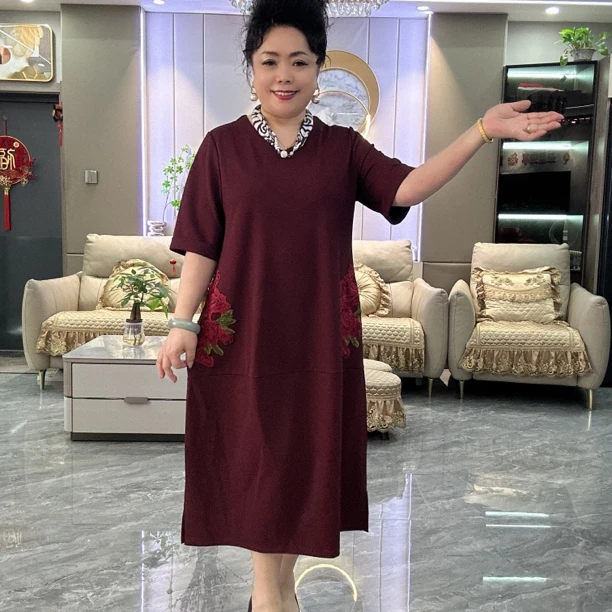 《乐姐》推荐夏季新款洋气裙子699款，乐姐