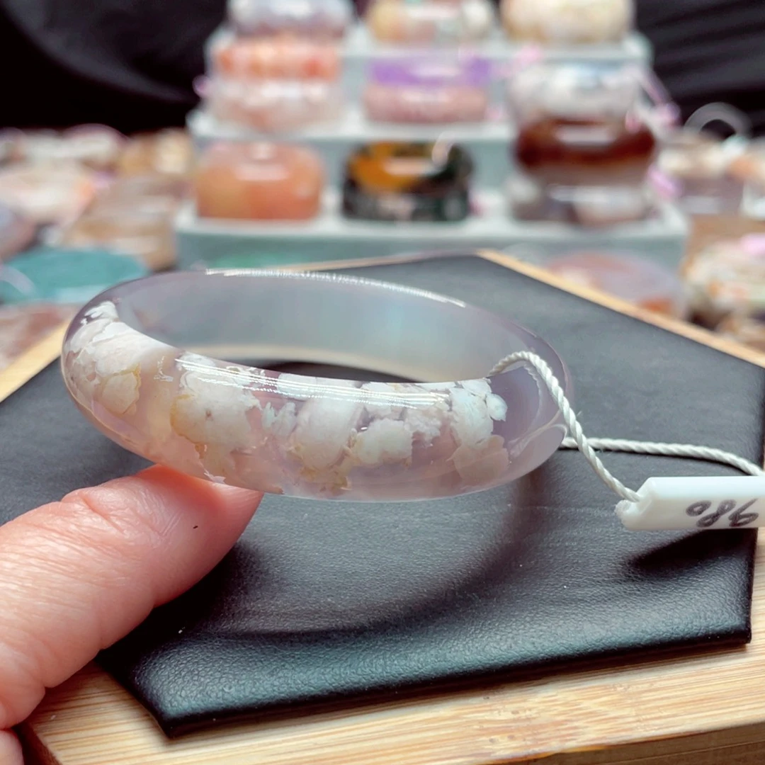 玛瑙/玉髓手镯未镶嵌?*1