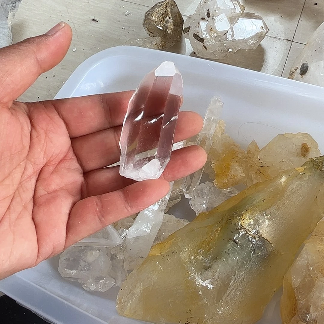 天然水晶原石未镶嵌水晶双*