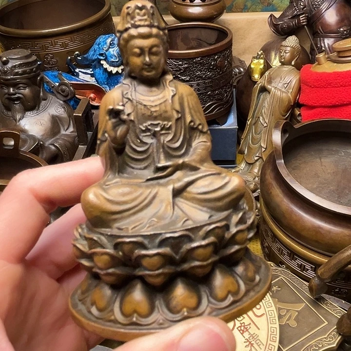 精美铜器批发档口