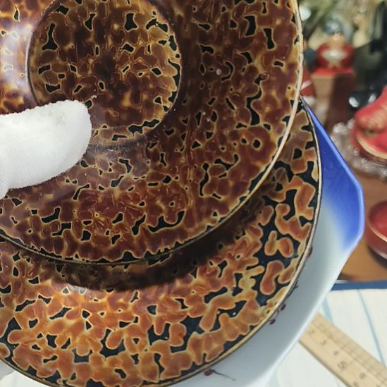 嗨***金虫菠萝大漆托盘