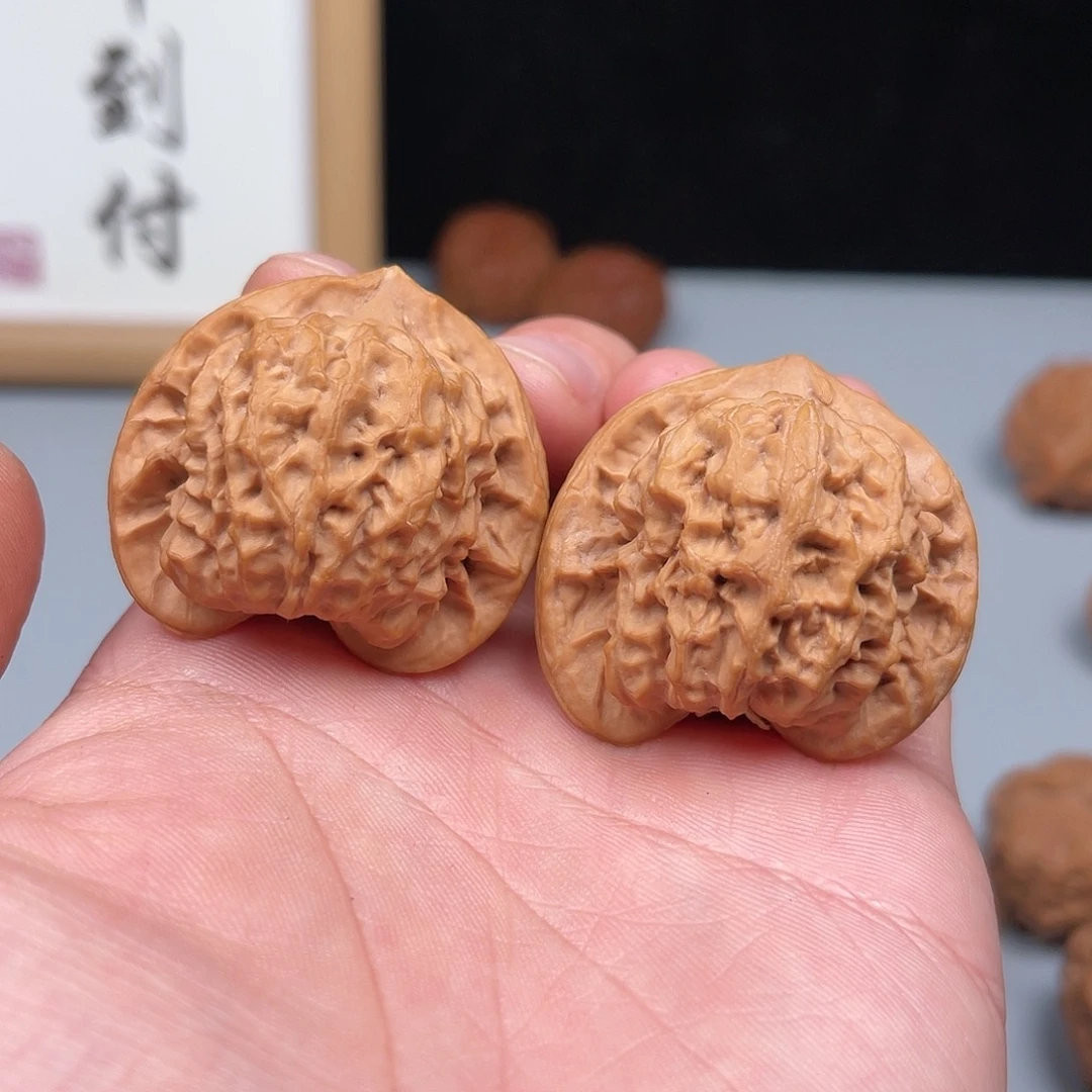 好***运核桃野生原树老款米奇公子帽
