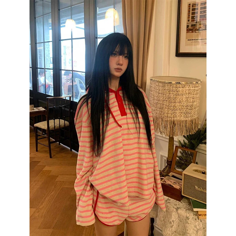 甜酷粉色条纹连帽T恤休闲两件套女春夏小个子短裤大码家居服套装