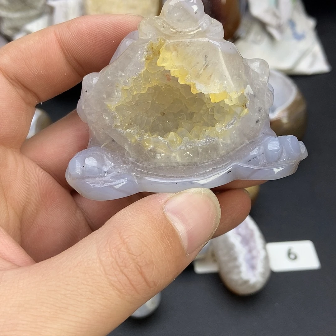 玛瑙/玉髓未镶嵌珠宝奇石