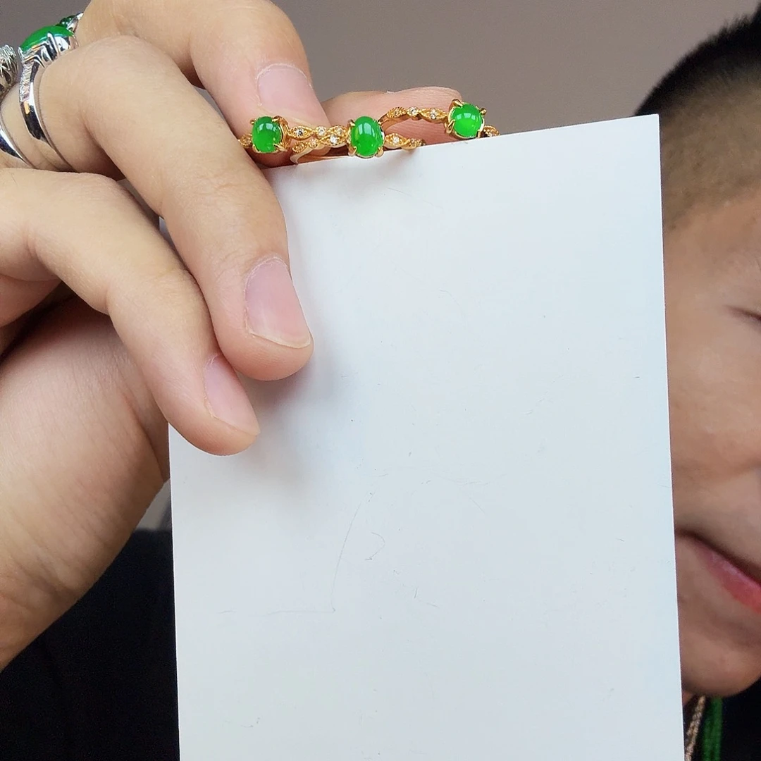 翡翠未镶嵌颈饰多样性发货只发一件