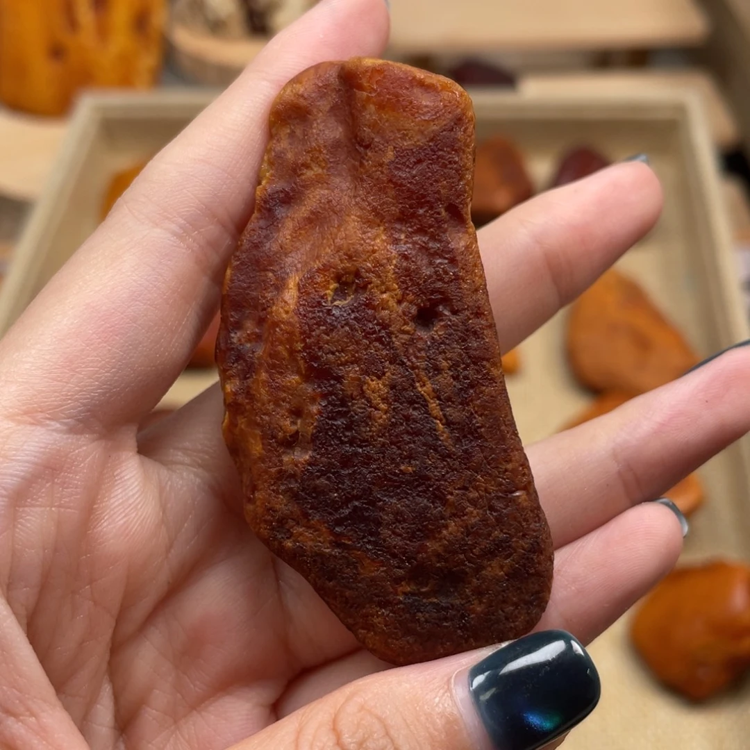 琥珀未镶嵌珠宝奇石