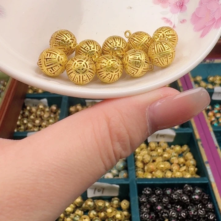 圆珠扣铜扣压襟盘扣