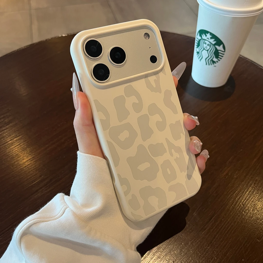 AI拍照按键全包适用于苹果17pro手机壳豹纹液态硅胶ins风简约高级