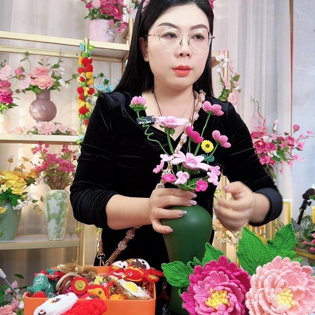 纯手工钩织手工钩织设计花束