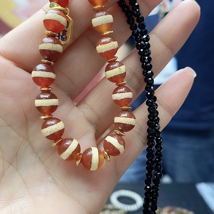 玛瑙/玉髓合金颈饰