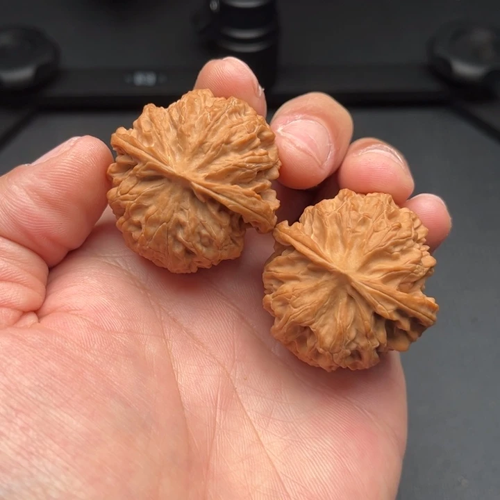 把件文玩核桃苹果园40