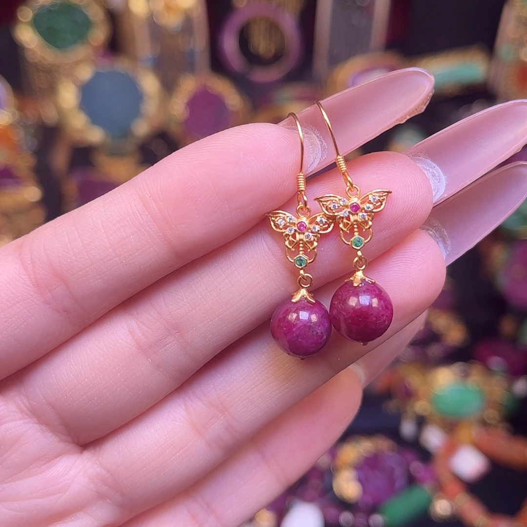 耳饰未镶嵌红宝石