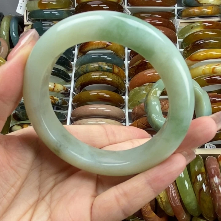 蛇纹石玉手镯未镶嵌58