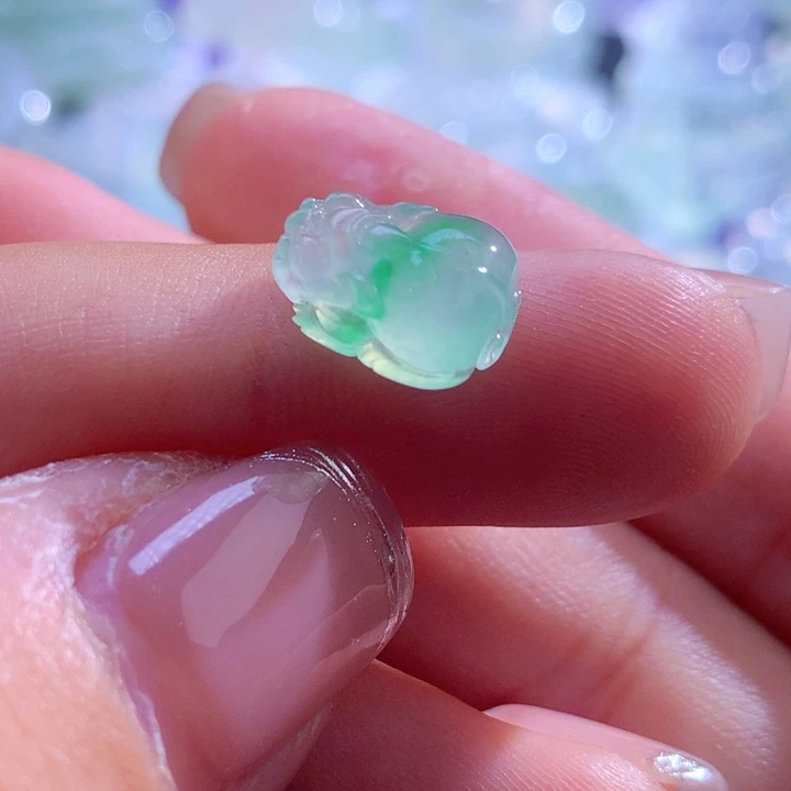 颈饰未镶嵌翡翠缅甸翡翠