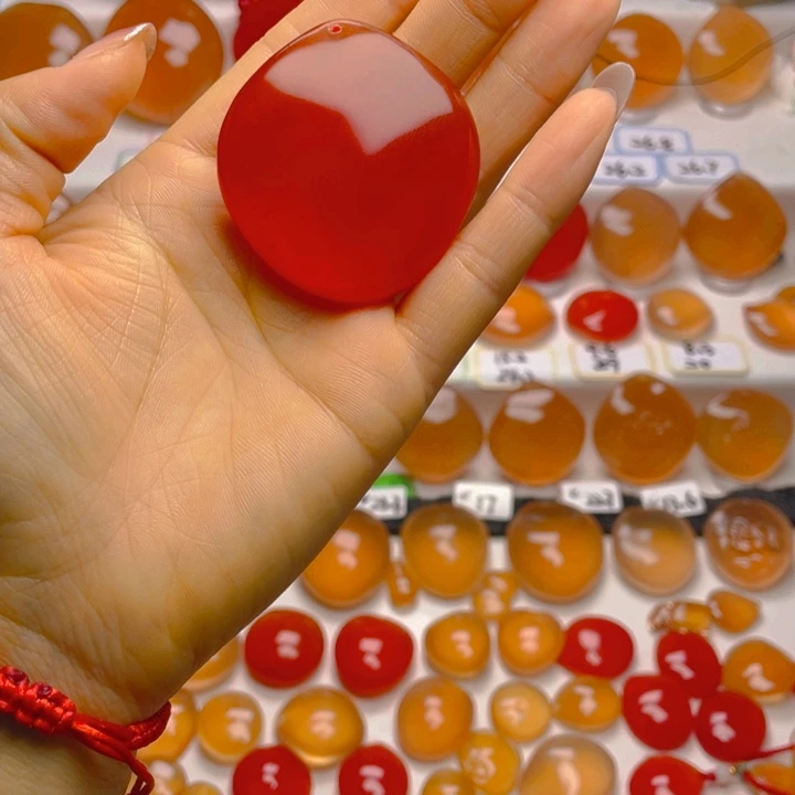 天***天桃木保质保真青鱼石吊坠