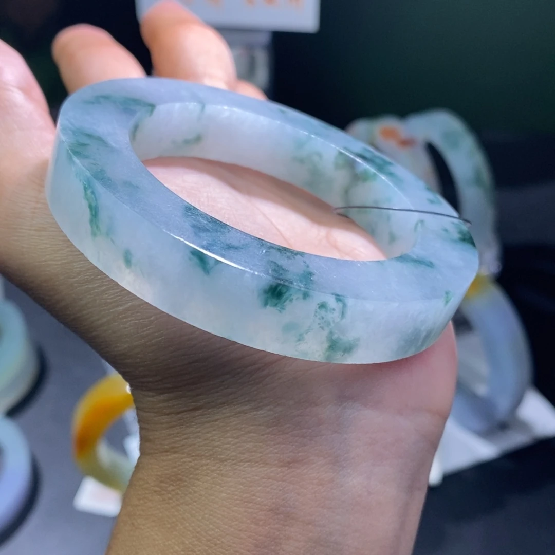 未镶嵌冰起光飘蓝花53到61正圈定制翡翠