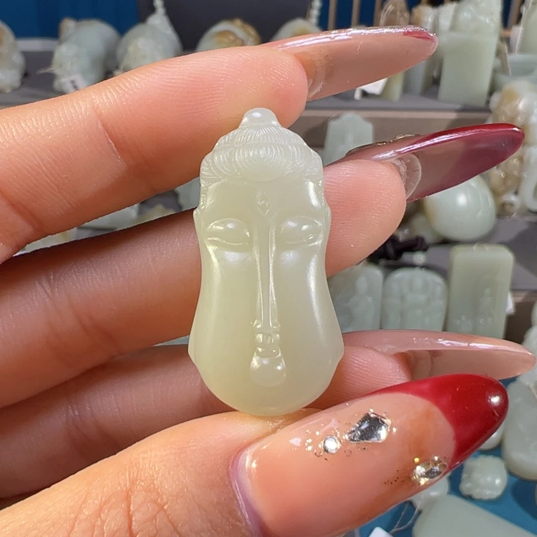 和田玉（糖玉）未镶嵌颈饰