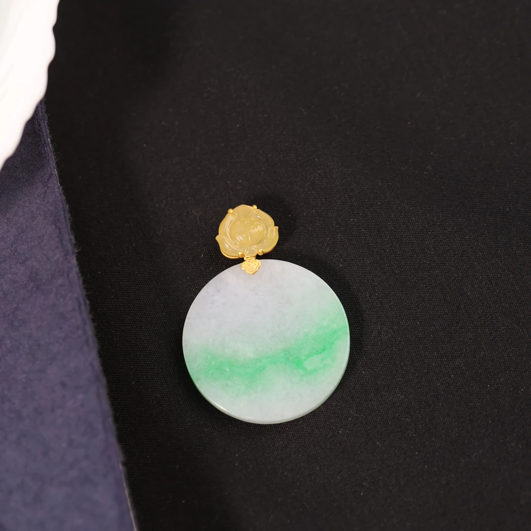 【疏清】原创国风新中式定制珠宝18k金镶嵌翡翠圆牌吊坠